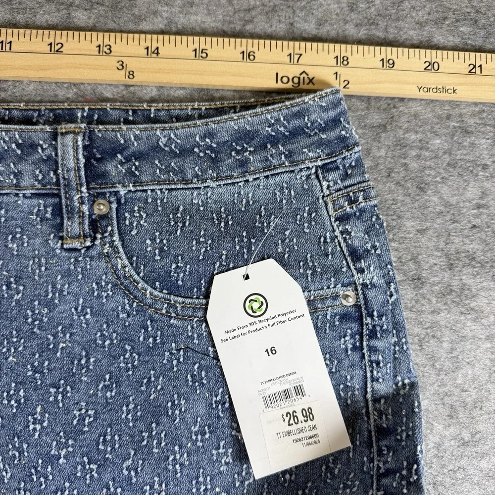 Time & Tru Jeans 16 High Rise Relaxed Light Wash Embellished Denim Stretch NWT‎